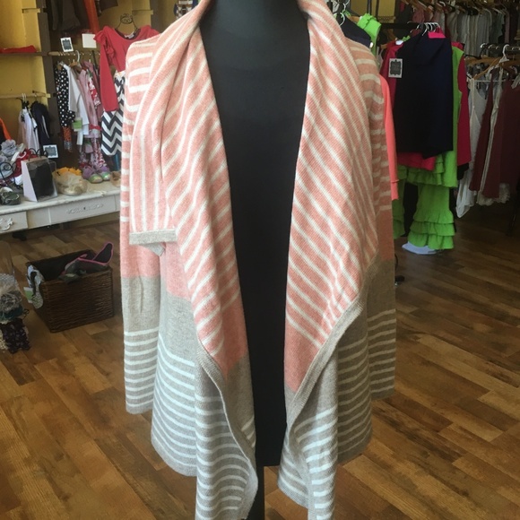 Mystree Pink & Grey Striped wrap sweater NWT Small - Picture 2 of 4